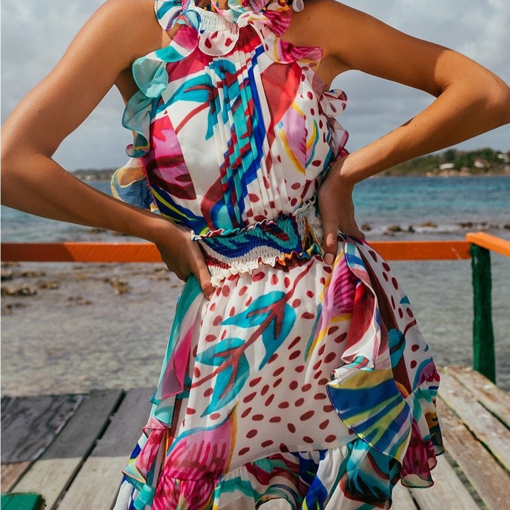 PatBo Flora Halter Neck Mini Dress Flora Halter Neck Mini Dress
PATBO - Marissa - Picture 7 of 8